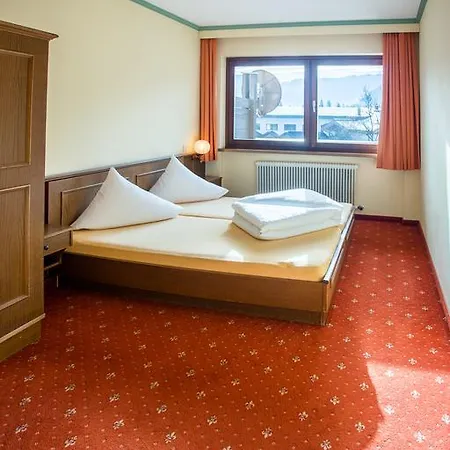Pillersee Apartamento *